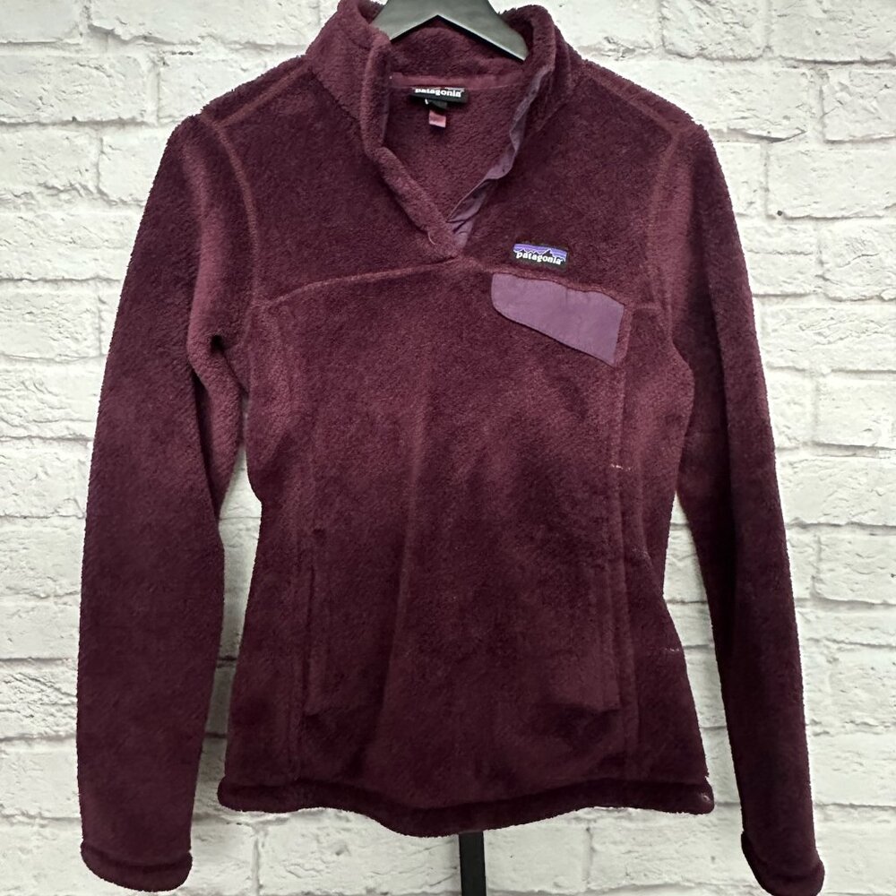 Patagonia Purple Pullover Sweatshirt - Small